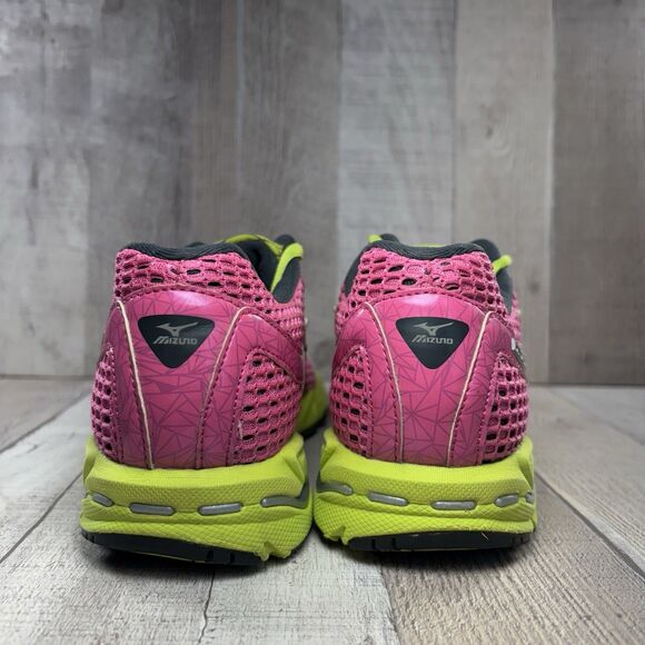 Mizuno Wave Precision 13 Women's Size 9 Running Shoes Athletic Sneakers Pink - Picture 10 of 13